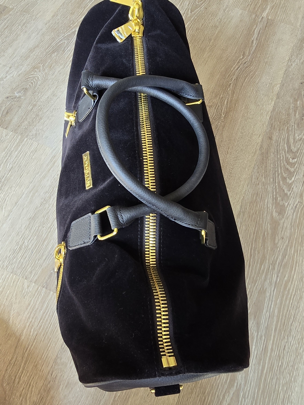 Joy&Iman Black Suede Tote Bag with Gold Hardware - Picture 2 of 9